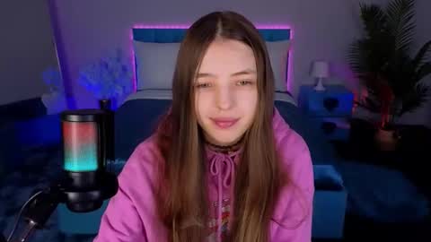 Lili Bakery online show from November 21, 2:43 am