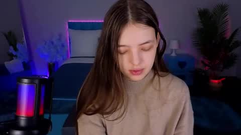 Lili Bakery online show from December 1, 3:33 am