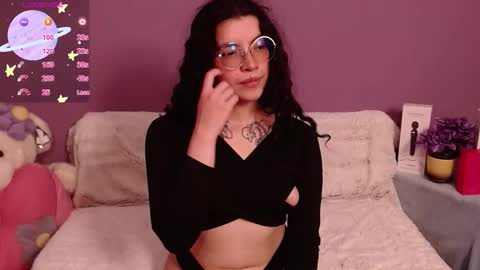  Lili  online show from February 12, 8:59 pm