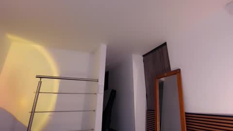 Lili online show from October 29, 9:49 pm