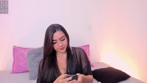   online show from January 8, 2:14 am