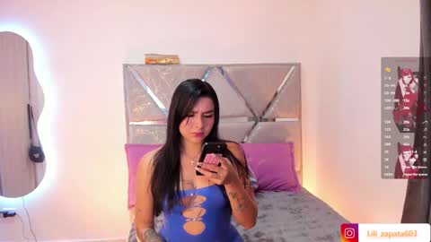 Snapshot of lilicopper__ chatting on May 21, 5:14 am online show from May 21, 5:14 am