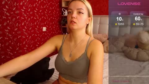 Snapshot of lilieanori chatting on March 11, 10:51 am Lilie online show from March 11, 10:51 am