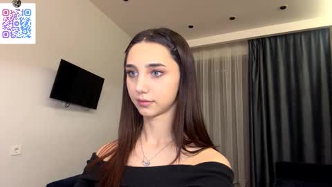 Lina online show from December 22, 10:18 pm