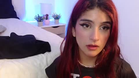 Lilith Savett online show from December 12, 3:59 pm