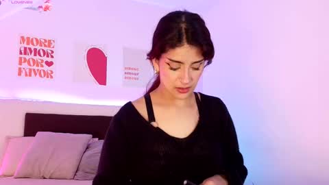 Lilith Savett online show from February 13, 1:51 pm