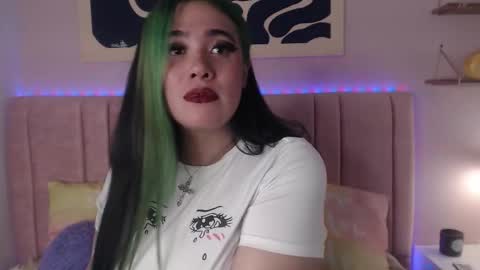 Snapshot of liliith_zeniith chatting on March 25, 6:25 pm Liliith online show from March 25, 6:25 pm