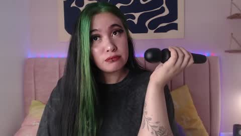 Snapshot of liliith_zeniith chatting on March 26, 7:52 pm Liliith online show from March 26, 7:52 pm