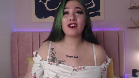 Snapshot of liliith_zeniith chatting on March 28, 8:41 pm Liliith online show from March 28, 8:41 pm