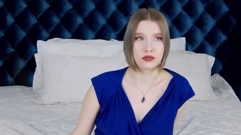 LiliLinn online show from January 24, 5:10 am