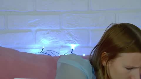 Snapshot of lililinn chatting on September 30, 4:39 am LiliLinn online show from September 30, 4:39 am