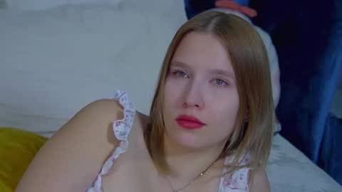 Snapshot of lililinn chatting on October 11, 4:55 am LiliLinn online show from October 11, 4:55 am