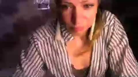 Snapshot of lilinsky_madmax chatting on June 30, 10:33 pm Lilinsky MadMax online show from June 30, 10:33 pm