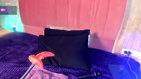 Lilith  online show from July 3, 5:14 am