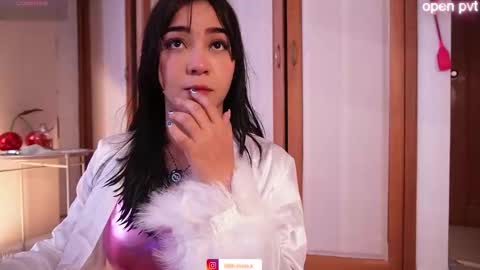 Lilith Rosse online show from November 26, 6:31 pm