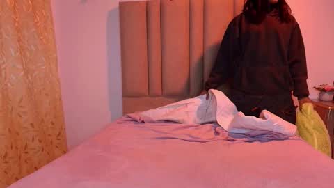 lilith_and_draven online show from October 12, 3:38 am