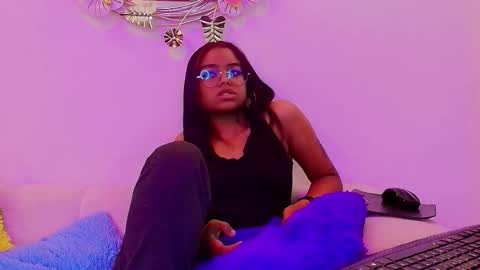 lilith_and_draven online show from October 21, 9:59 pm