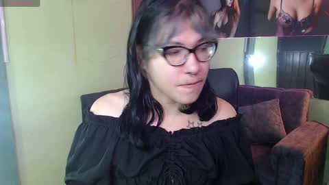lilith  online show from April 30, 11:38 am