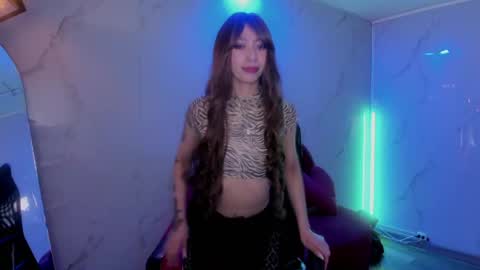 Snapshot of lilith_cooper20 chatting on April 4, 1:19 pm lilith cooper20 online show from April 4, 1:19 pm