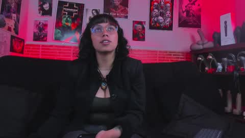 Snapshot of lilith_deveraux_ chatting on October 4, 3:10 pm MISTRESS LILITH online show from October 4, 3:10 pm