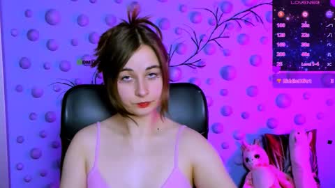 Snapshot of lilith_diva chatting on February 12, 9:32 pm lilith_diva online show from February 12, 9:32 pm