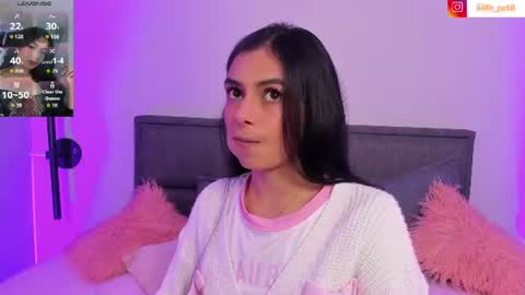 Lili petit  online show from July 30, 12:48 pm