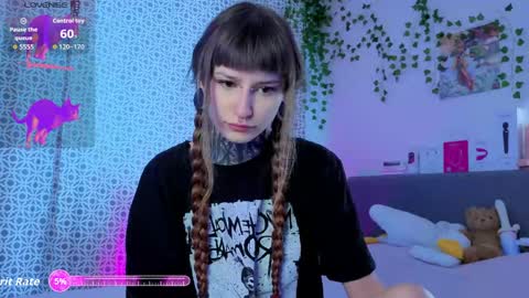 lilith_poison online show from June 7, 6:00 pm