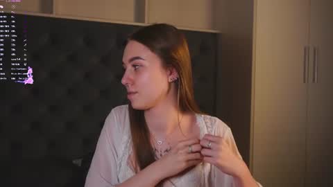Snapshot of lilith_sable chatting on July 18, 4:11 pm Lilith online show from July 18, 4:11 pm
