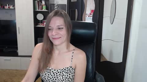 lilith small21 online show from October 11, 9:08 am