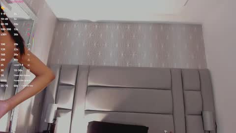    online show from October 31, 11:11 am