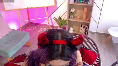 Snapshot of lilith_vamp chatting on September 27, 9:09 pm LILITH 200 LIKES Thursday Clown Costume M online show from September 27, 9:09 pm