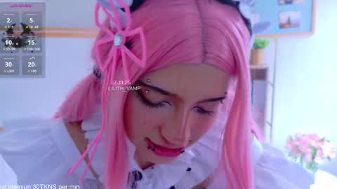 Snapshot of lilith_vamp chatting on November 10, 7:02 pm LILITH 200 LIKES Thursday Clown Costume M online show from November 10, 7:02 pm