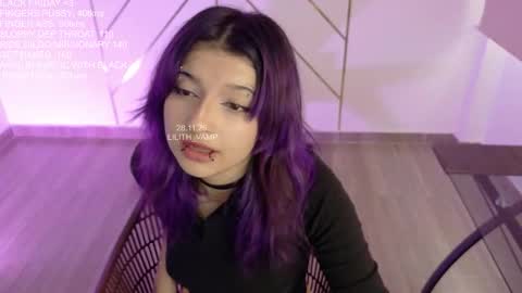 Snapshot of lilith_vamp chatting on November 29, 9:18 pm LILITH 200 LIKES Thursday Clown Costume M online show from November 29, 9:18 pm