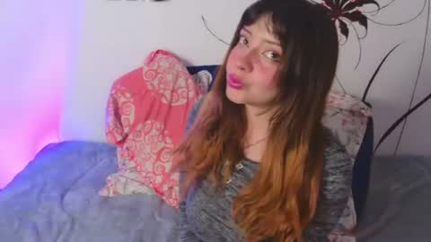 Snapshot of lilithandjacob chatting on June 22, 12:24 am online show from June 22, 12:24 am