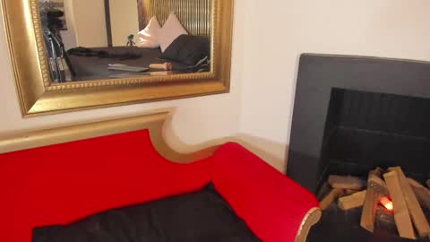 Snapshot of lilithbonnet chatting on November 12, 7:03 pm online show from November 12, 7:03 pm