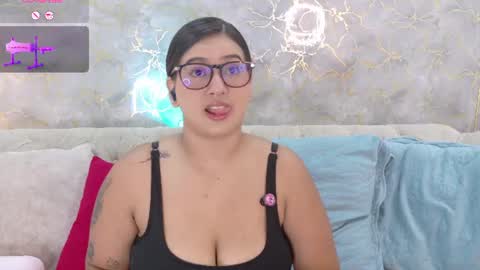 lilithcb_ online show from July 11, 7:38 pm