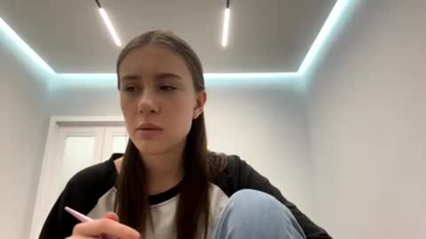 Grace online show from February 2, 4:17 pm