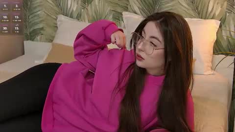 Snapshot of lilithlanne chatting on December 14, 12:32 pm Lilith online show from December 14, 12:32 pm