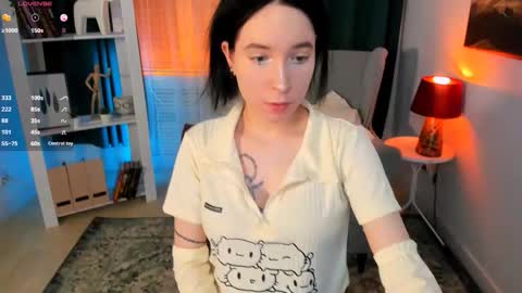 Snapshot of lilithlunna chatting on October 17, 12:41 pm Lilith online show from October 17, 12:41 pm