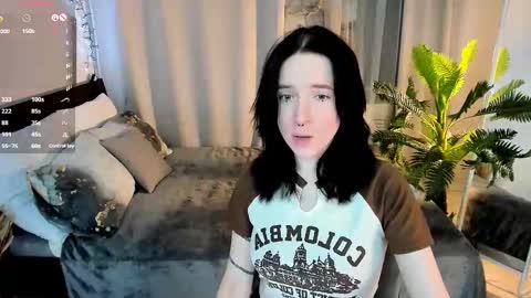 Snapshot of lilithlunna chatting on November 11, 3:01 pm Lilith online show from November 11, 3:01 pm