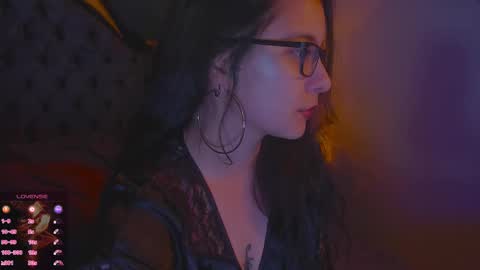 Snapshot of lilithmystic01 chatting on October 22, 3:29 am lilithmystic01 online show from October 22, 3:29 am