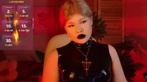 Snapshot of lilithnelson chatting on May 23, 6:34 pm LilithNelson online show from May 23, 6:34 pm