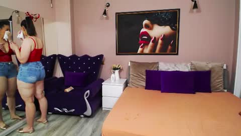 lilithreys online show from June 14, 3:41 am