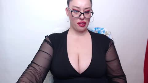 LILITHSERENDIPITY online show from January 23, 5:02 am