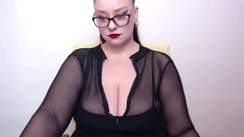 LILITHSERENDIPITY online show from February 28, 3:48 am