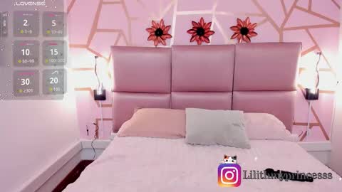 IGlilithmyprincesss online show from September 10, 11:32 am