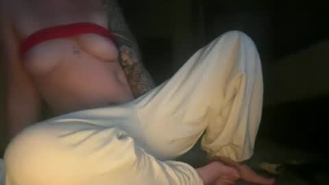 lilithwildmoon online show from June 20, 2:47 am
