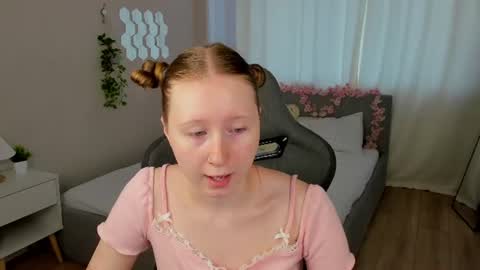  Lili Tiny  GMT2 3-10AM  MonTueWedThuSat online show from July 23, 1:41 am