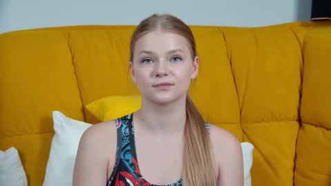Snapshot of lilitrosen chatting on September 12, 5:35 pm lilitrosen online show from September 12, 5:35 pm