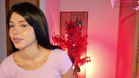 Snapshot of liliwatsonj chatting on April 2, 4:10 am 3 Ig Lilisxo1 online show from April 2, 4:10 am
